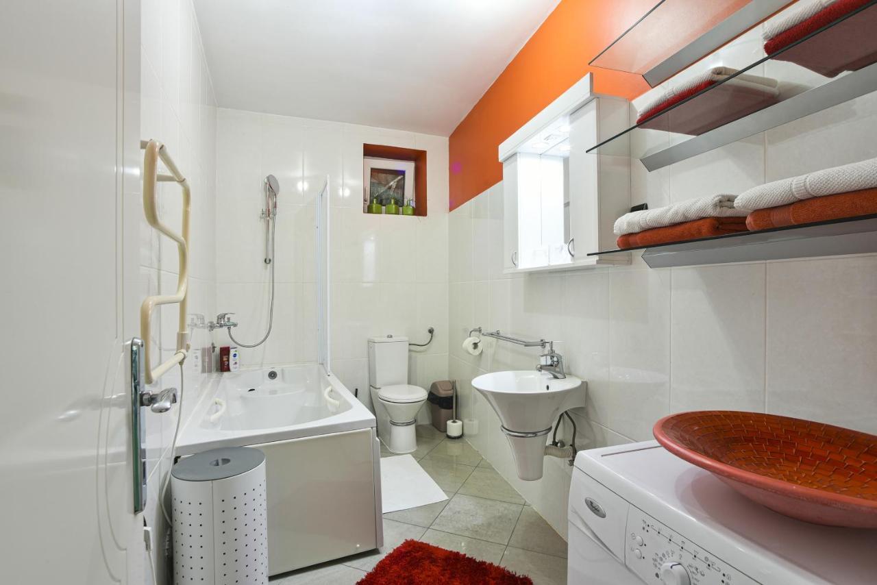 Apartments Villa Graf Смедерево Экстерьер фото