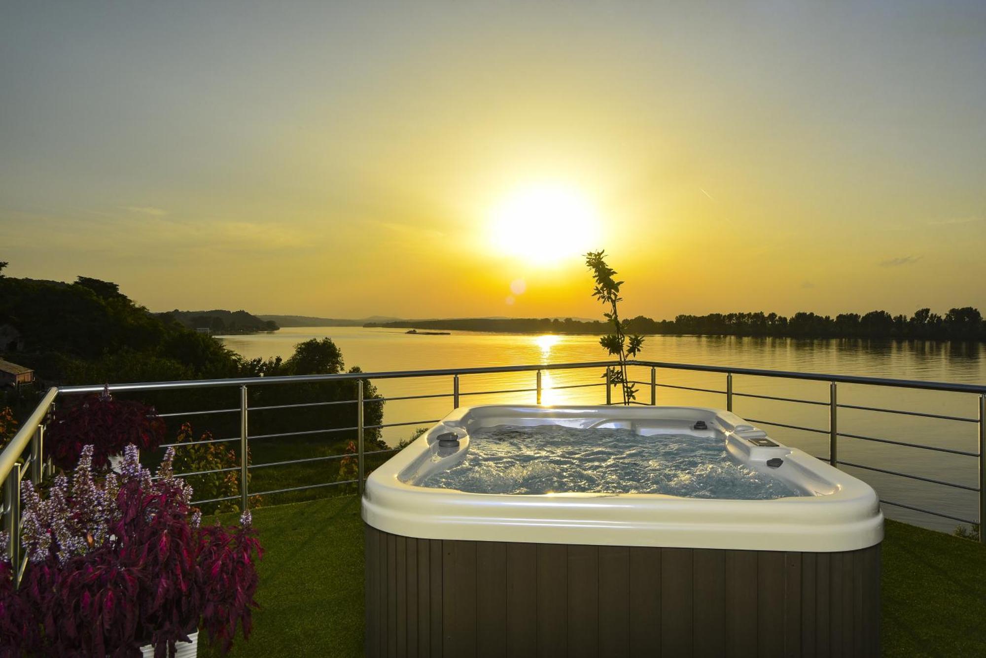 Apartments Villa Graf Смедерево Экстерьер фото