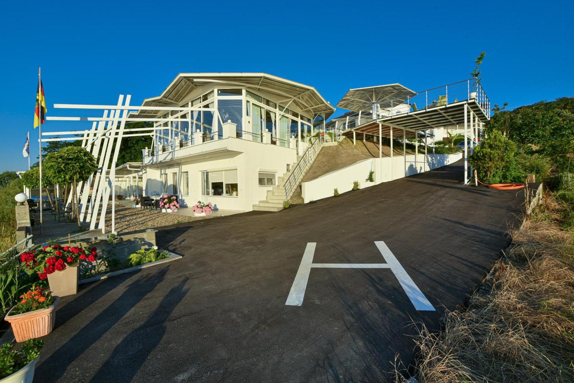 Apartments Villa Graf Смедерево Экстерьер фото