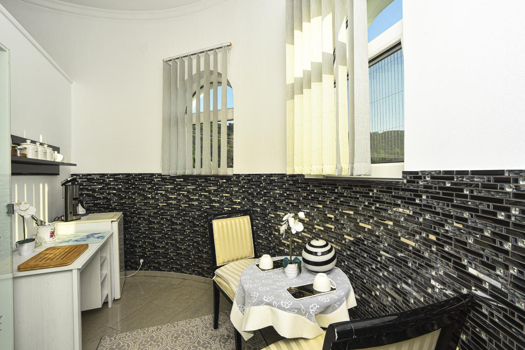 Apartments Villa Graf Смедерево Экстерьер фото